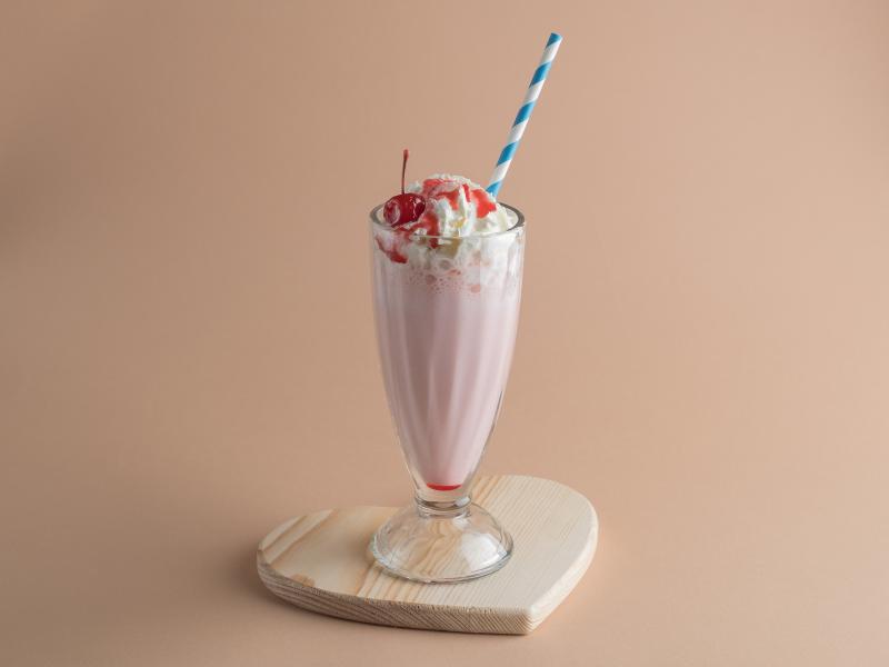 Клубничный милк шэйк