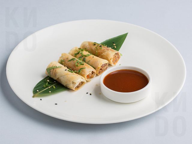 Спринг-роллы с уткой