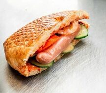 Хот-дог в лепешке