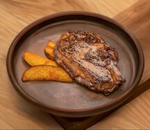 Стейк говяжий