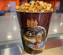 Попкорн карамельный в жестяном ведре