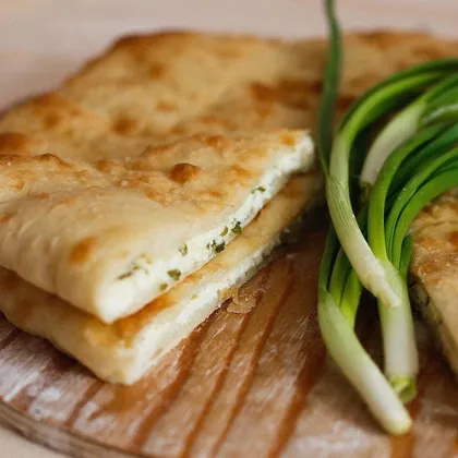 Сыр с картофелем и зеленью из Баркад