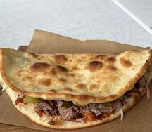 Пицца-сэндвич с говядиной