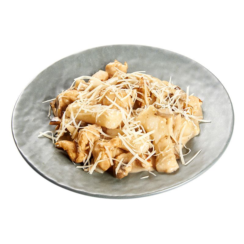 Токпокки с курицей и грибами