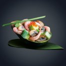 Салат с креветками в авокадо