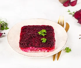 Салат Сельдь под шубой классическая 300 г