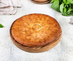 Пирог осетинский с зеленым луком и сыром 230 г