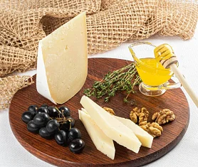 Сыр Итальянский легкий 250 г