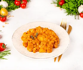 Нут c картофелем и карри