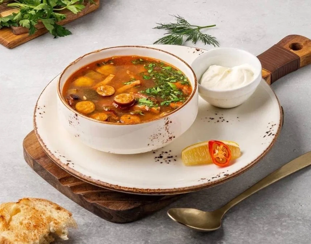 Солянка мясная