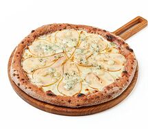 Пицца с грушей и горгонзолой, моцареллой, соусом маскарпоне и мёдом