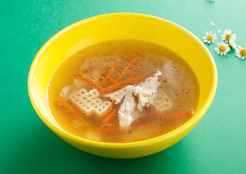 Куриный бульон с алфавитом