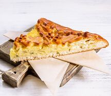 Пирог с картофелем и сыром по-осетински
