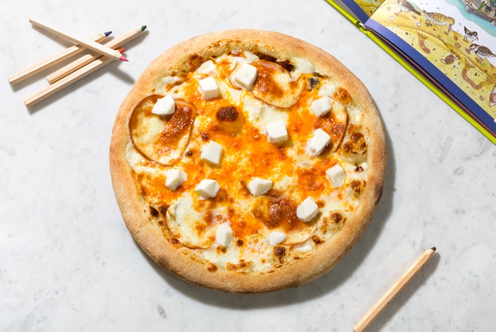 Пицца с сыром чеддер 24 см
