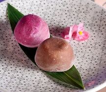 Моти с печеньем и карамелью