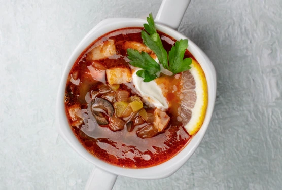 Солянка сборная мясная