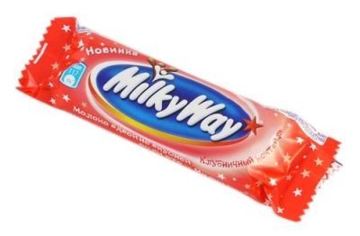 Батончик Milky Way шоколадный с суфле со вкусом Клубничный Коктейль, 26г
