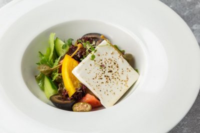 Салат греческий