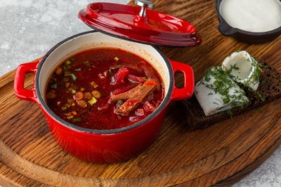 Домашний борщ с говядиной