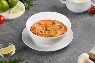 Том Ям с курицей