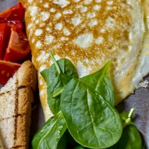 Омлет с овощами из Галата