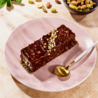 Торт сникерс из Галата
