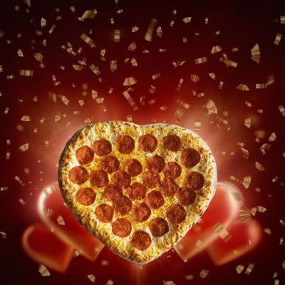 Пицца 33 см «LOVE is»