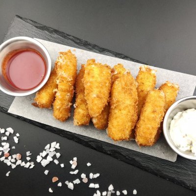 Хрустящие сырные палочки
