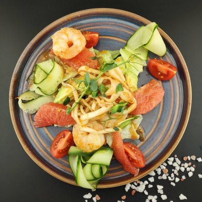 Салат с морепродуктами