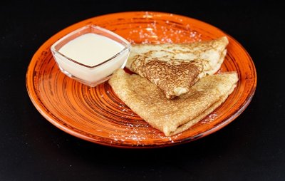 Блинчики со сгущенкой