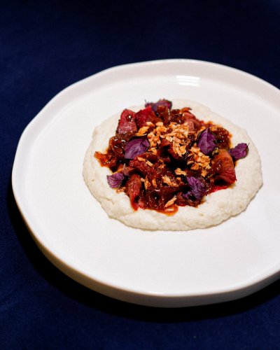 Говяжий ростбиф с пюре из сельдерея