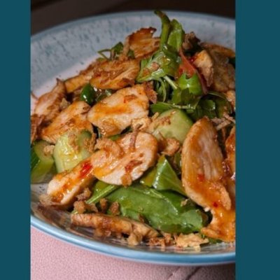 Теплый салат с индейкой