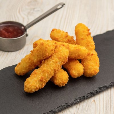 Сырные палочки с ягодным соусом из Престо