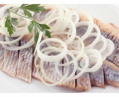 Селёдочка слабосолёная собственного посола