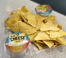 Double начос с соусами блю чиз и сальса