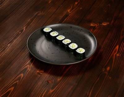 Ролл с огурцом из Ocean Food