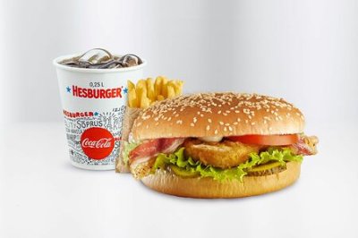 Большой комбо с БигЧикенБеконом из Hesburger