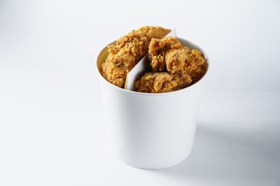 Дуэт из Crazy Kam Chicken
