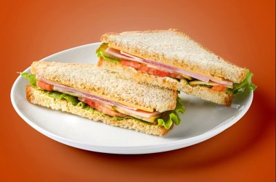 Сендвич «Ветчина и сыр» из По Вкусу