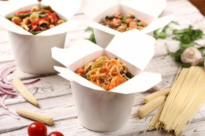С морепродуктами из Батя Жарит