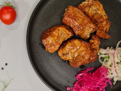 Шашлык из cвинoй шейки