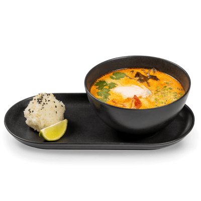 Суп том ям кай с курицей и шиитаке