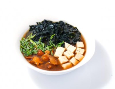 Мисо суп с намеко и тофу