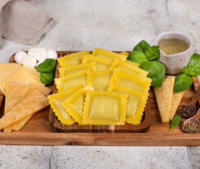 Равиоли с сыром и зеленью 250 г