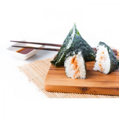 Онигири Лосось