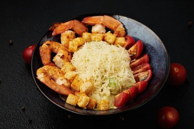 ЦЕЗАРЬ С КРЕВЕТКАМИ