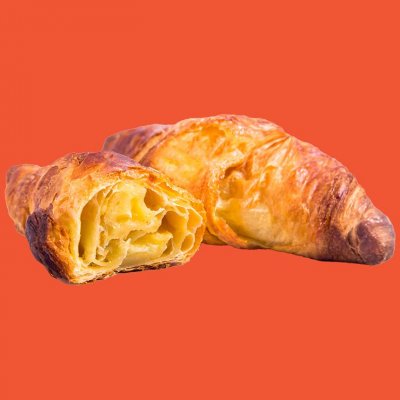 Круассан с заварным кремом