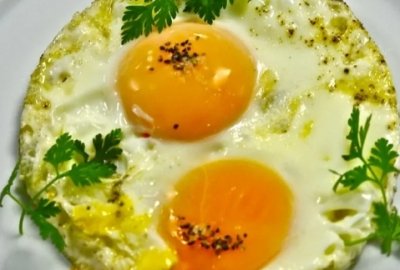 Яичница или омлет из двух яиц