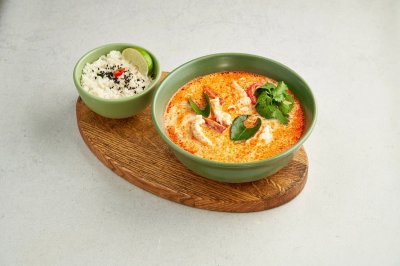 Том Ям с курицей