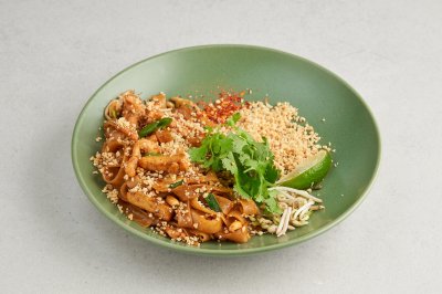 Пад Тай с курицей